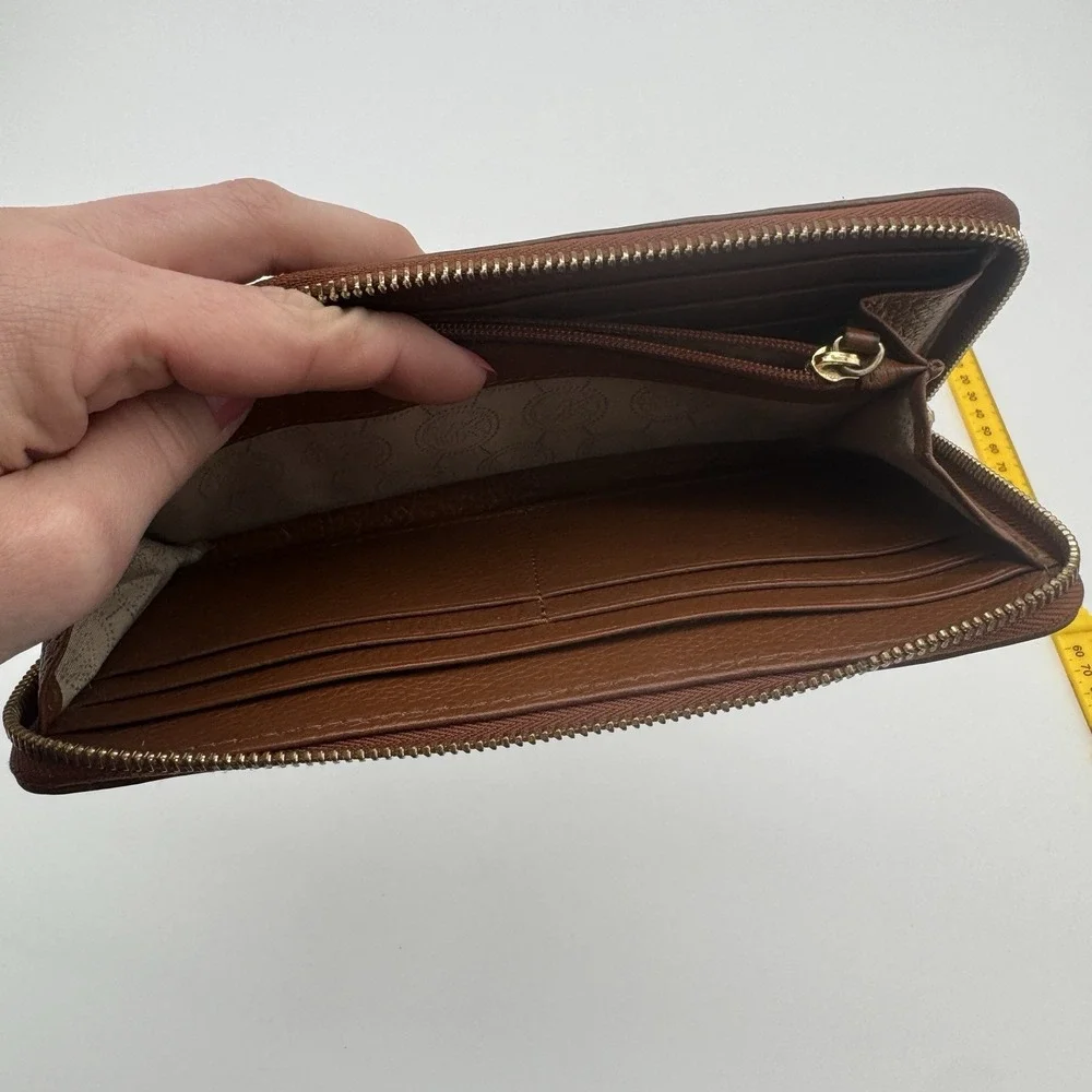 Michael Kors Jet Set Brown Pebbled Leather Zip Around Wallet Gold Logo‎